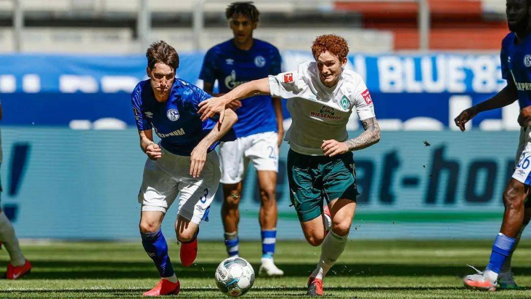 沙尔克客场憾负，球队遭遇季后赛悬线的简单介绍