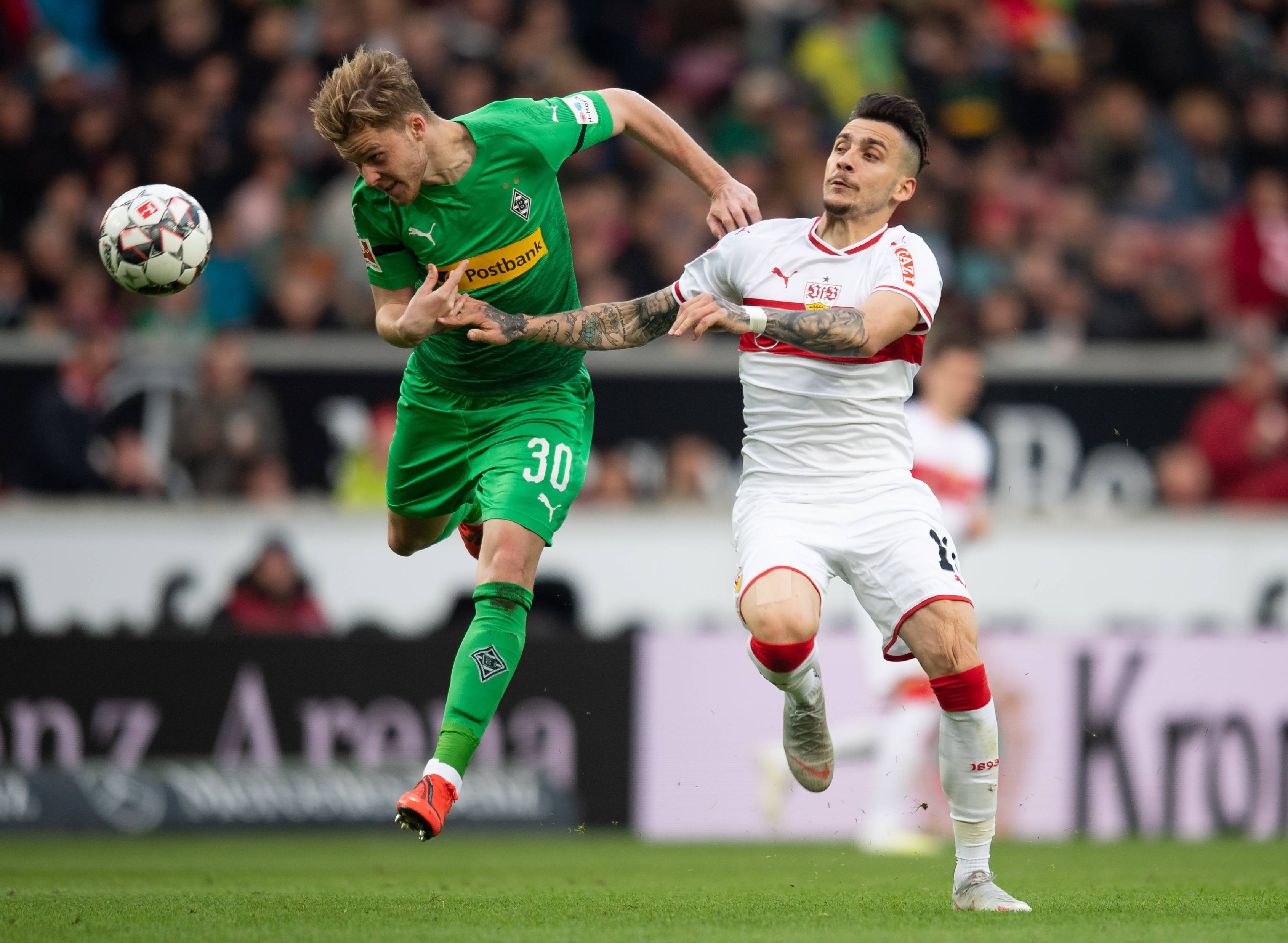 包含弗赖堡队在比赛中拼尽全力,险胜对手的词条 包含弗赖堡队在比赛中拼尽全力,险胜对手的词条