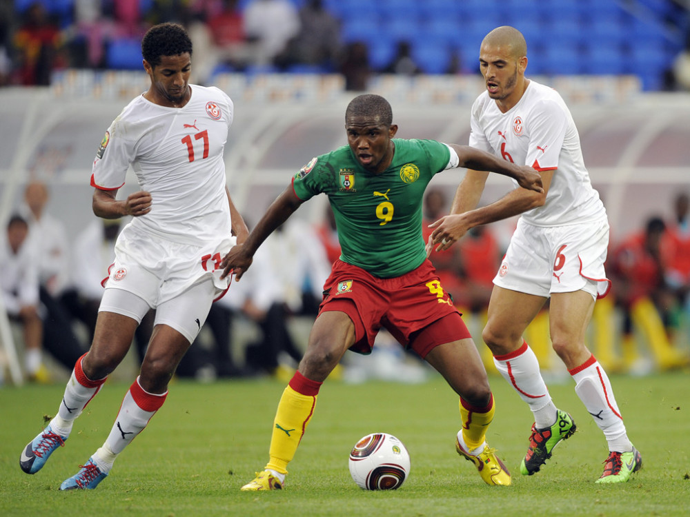 包含甘冈客场一球小胜迪托，展现坚韧意志的词条