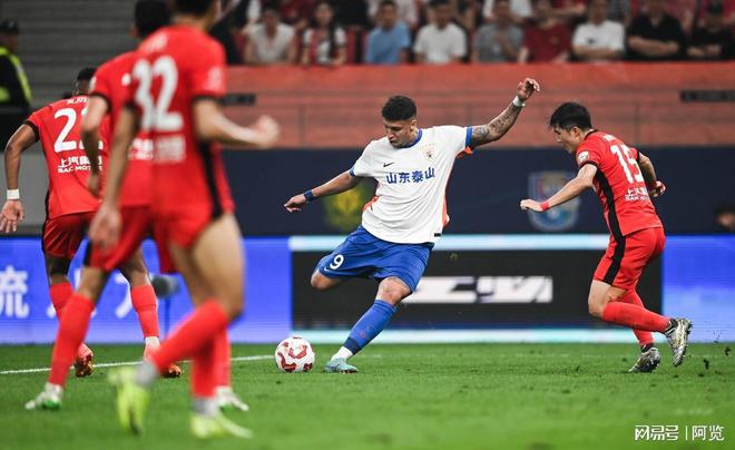 鲁能对决申花,胜负难料谁成为胜利者 鲁能对决申花,胜负难料谁成为胜利者