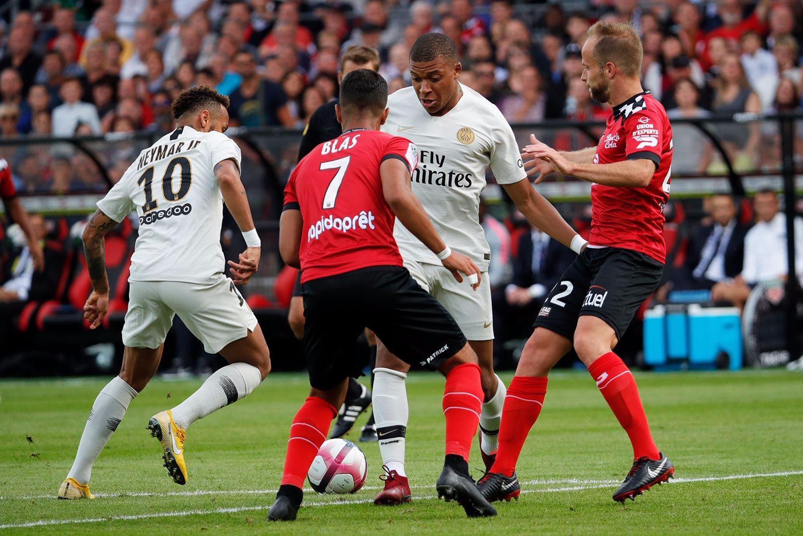 甘冈客场爆冷，让法甲争夺更加激烈