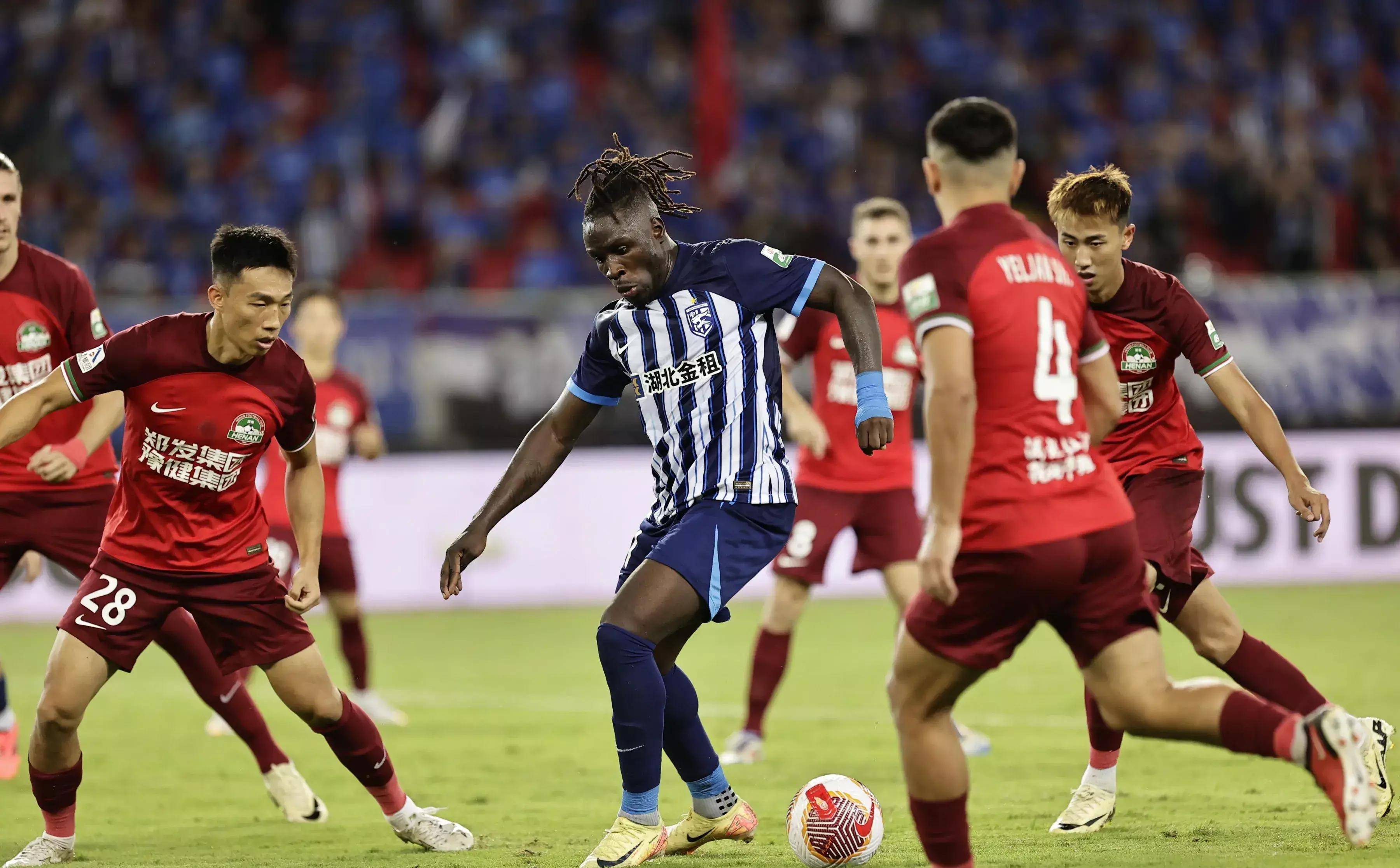 包含上海申花队遭遇不利战绩,球员调整心态迎战的词条 包含上海申花队遭遇不利战绩,球员调整心态迎战的词条