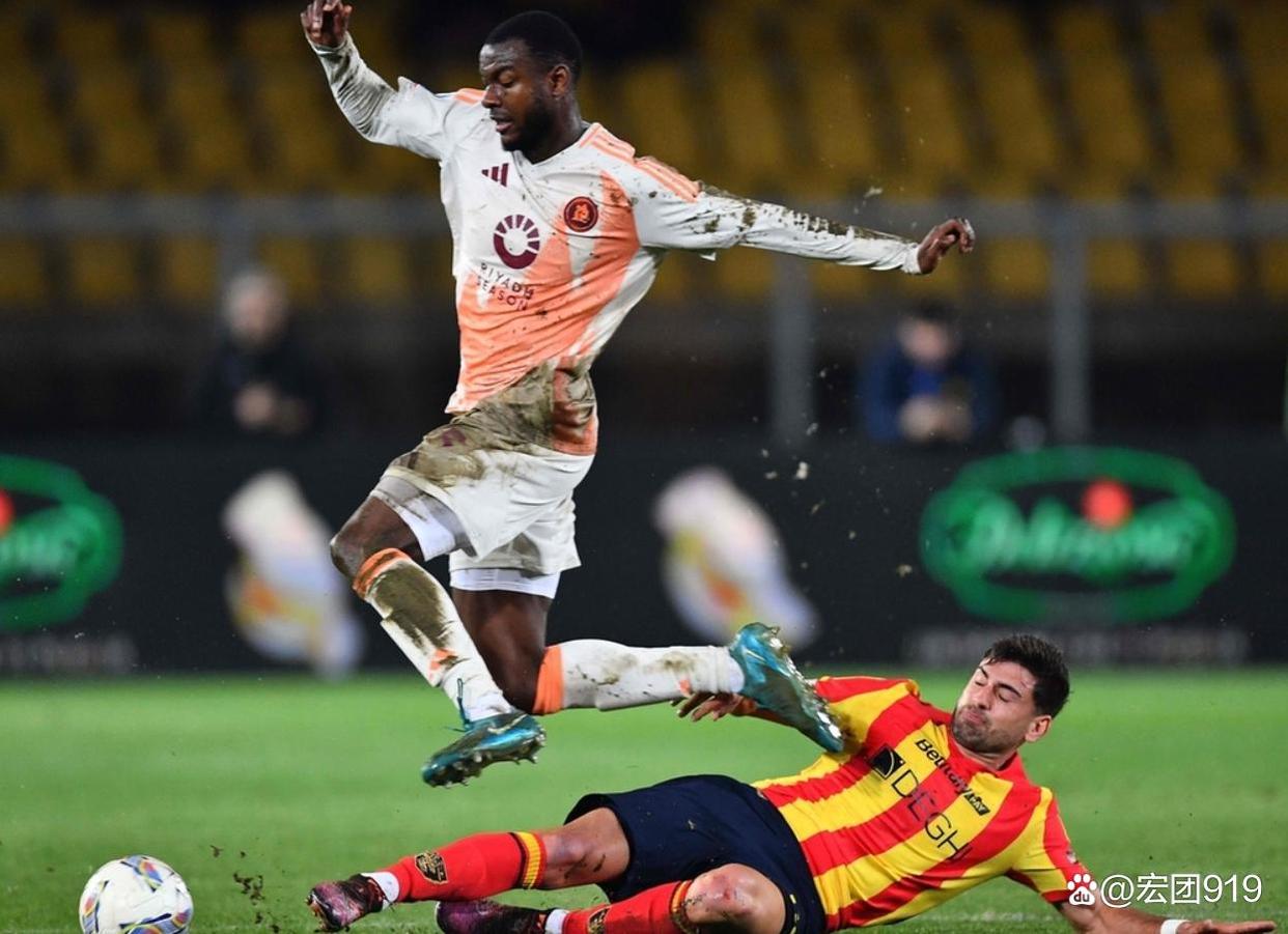 疯狂的比赛场面,令人热血沸腾 疯狂的比赛场面,令人热血沸腾