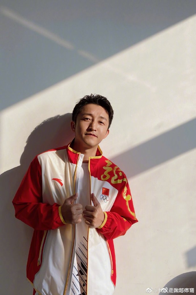 韩国男子拳击选手夺得首金,实力无人可敌 韩国男子拳击选手夺得首金,实力无人可敌