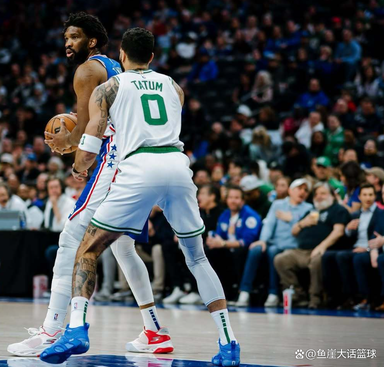 76人客场胜出,东部领先优势扩大 76人客场胜出,东部领先优势扩大