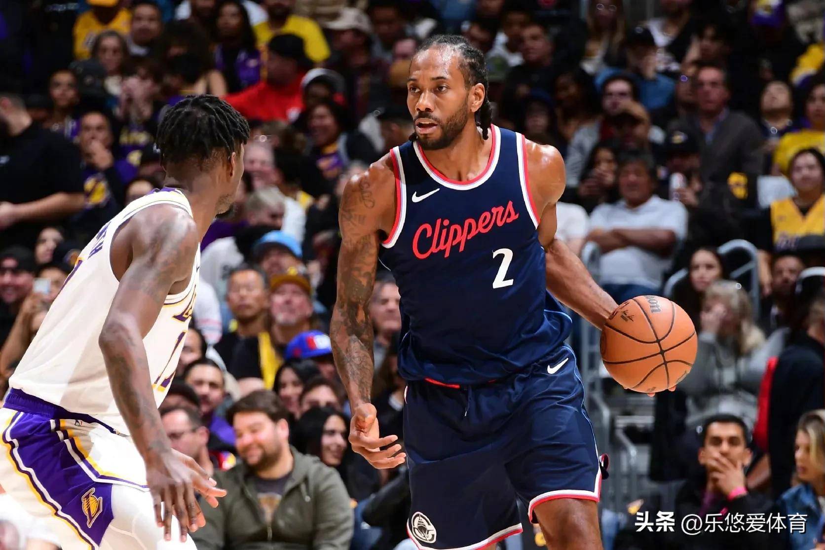 快船险胜湖人，保持不败